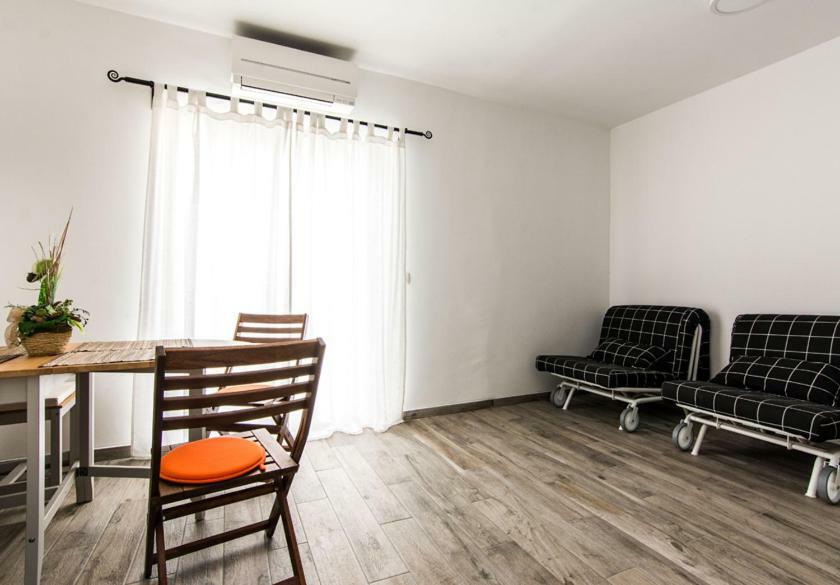 Apartments Jankovic Biograd Na Moru Exterior photo